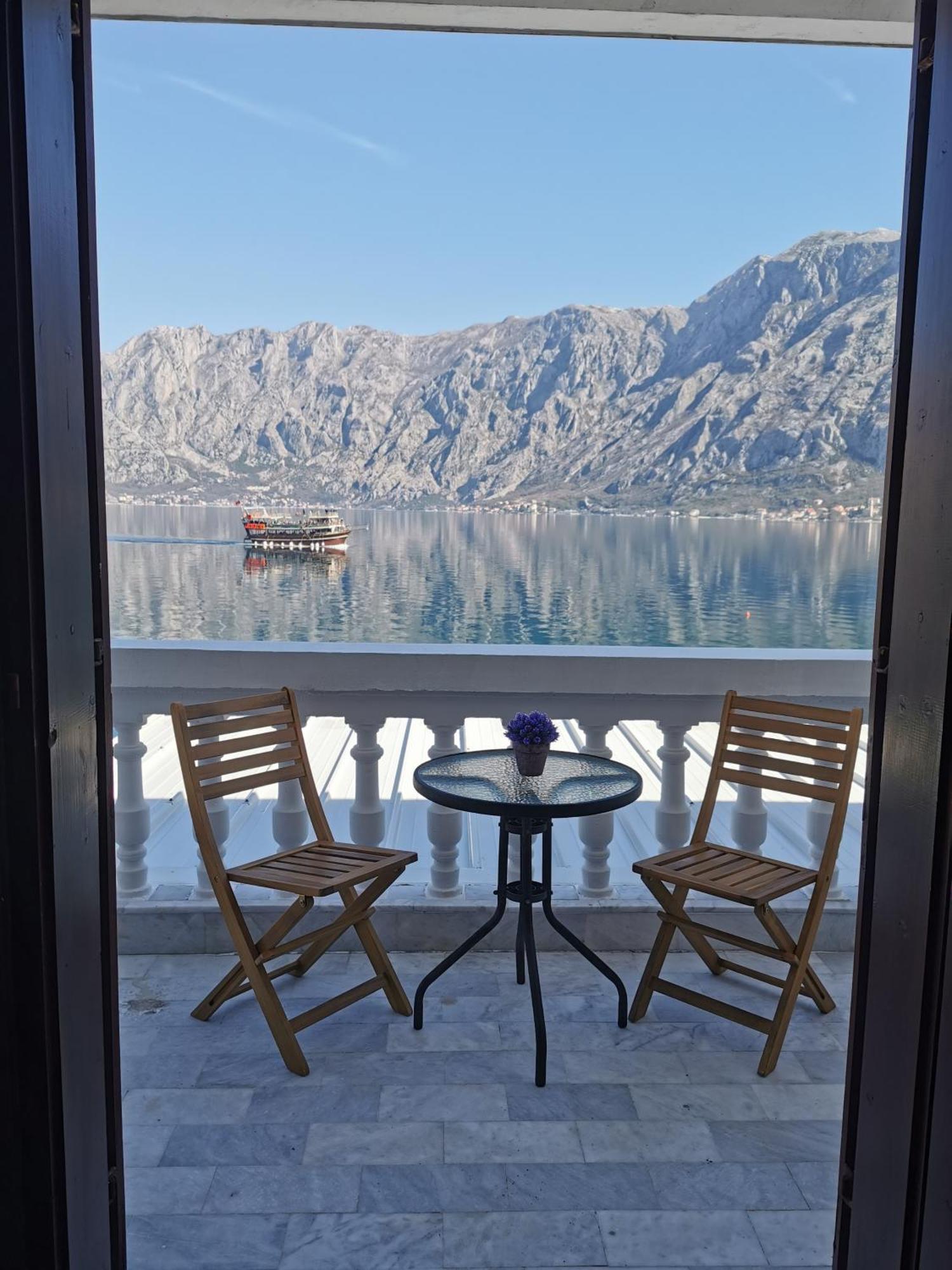 Apartments Popovic Kotor Quarto foto