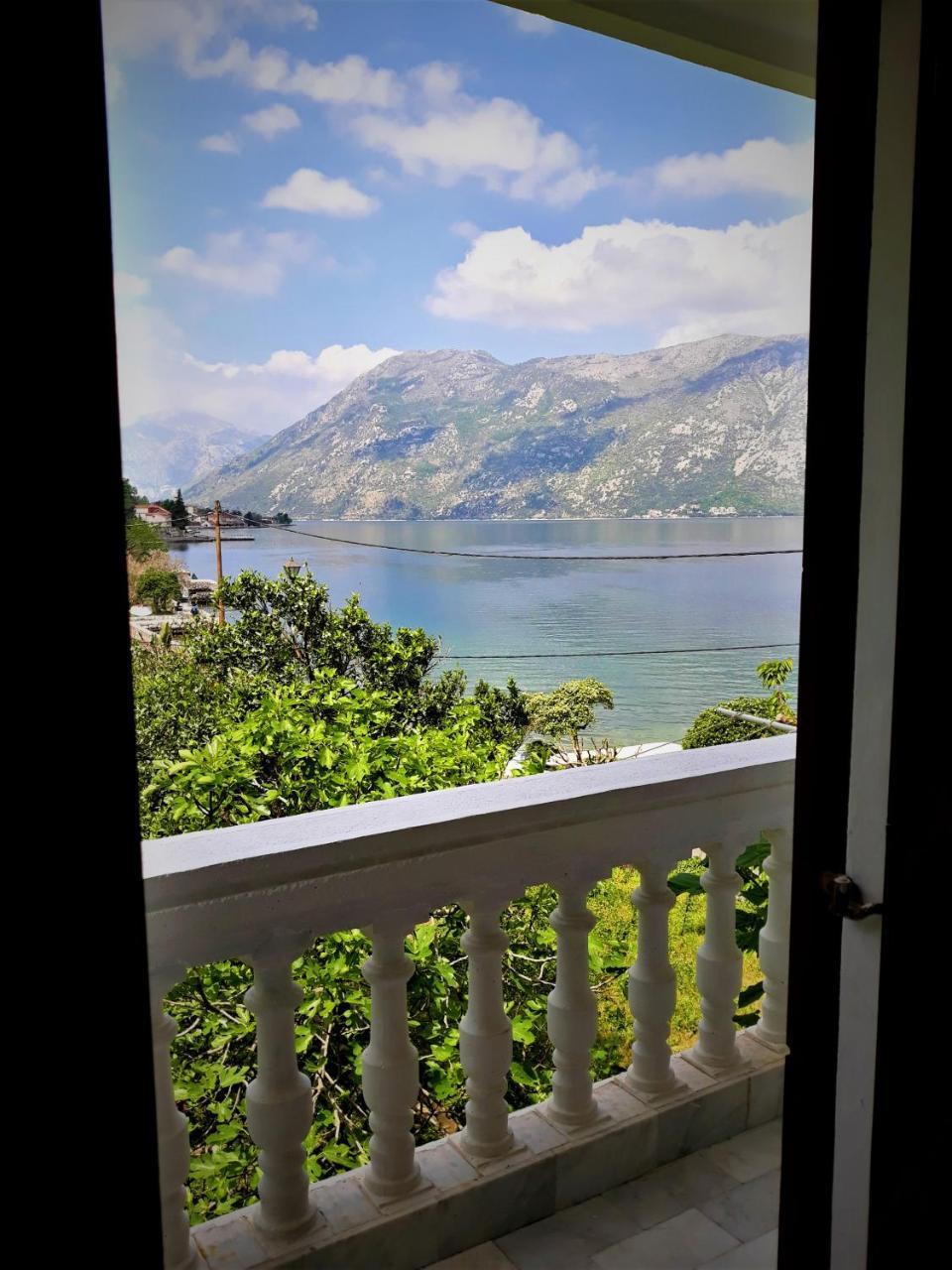 Apartments Popovic Kotor Exterior foto